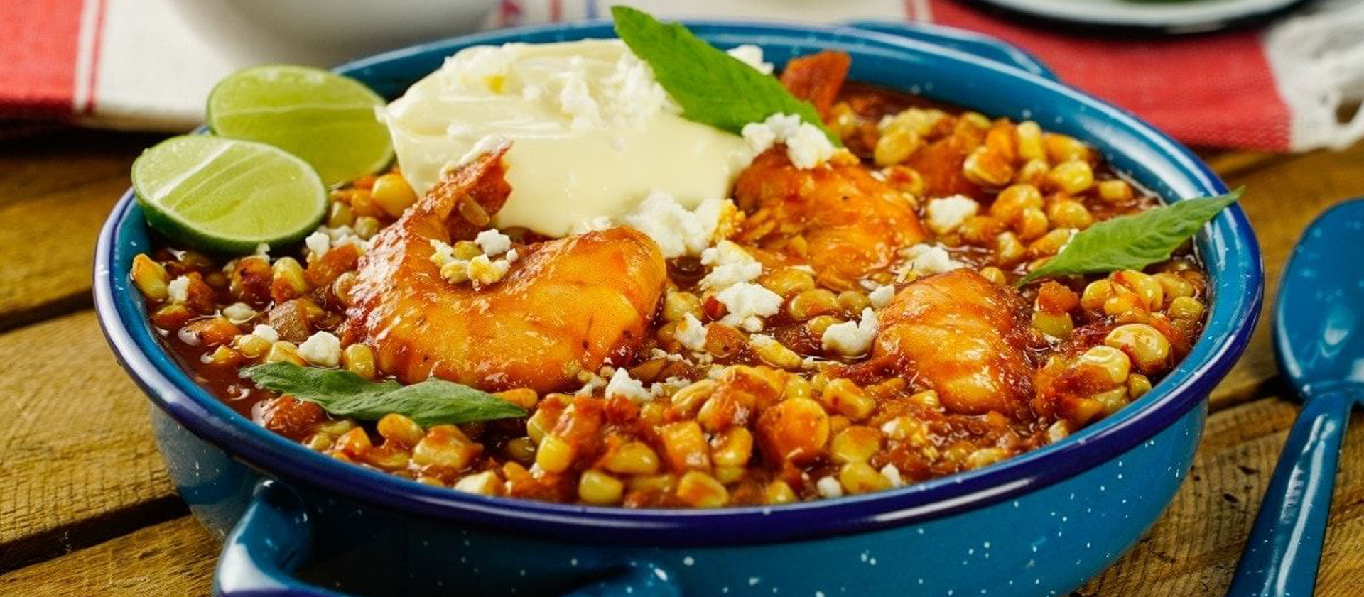 Esquites con camarones y mayonesa spicy: tradición y sofisticación de la manera más deliciosa